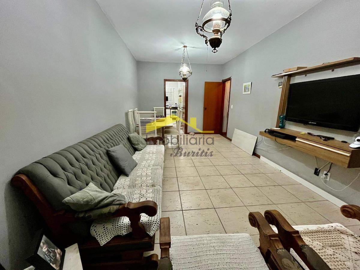 Casa, Buritis, 3 Quartos, 2 Vagas, 1 Suíte