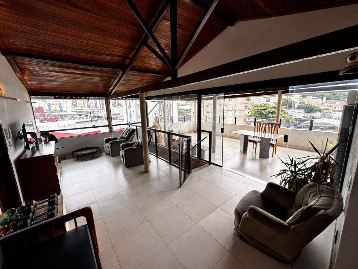 Cobertura, Cidade Nova, 3 Quartos, 2 Vagas, 1 Suíte