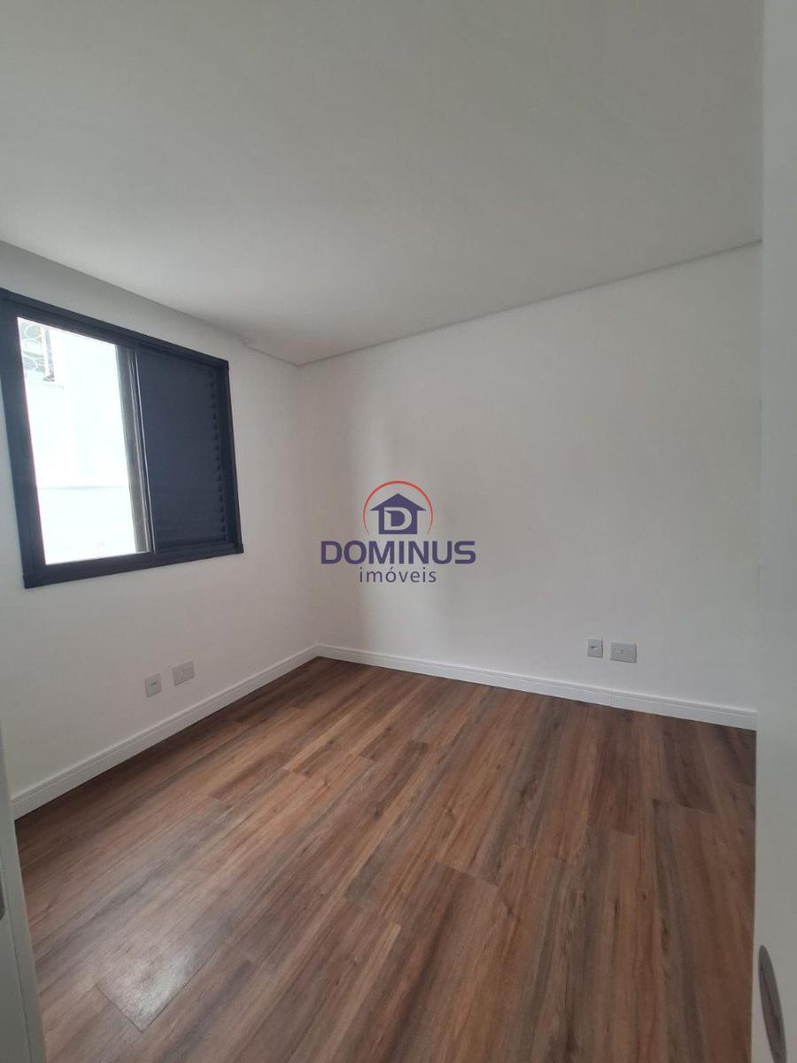 Apartamento, Sagrada Família, 3 Quartos, 2 Vagas, 1 Suíte