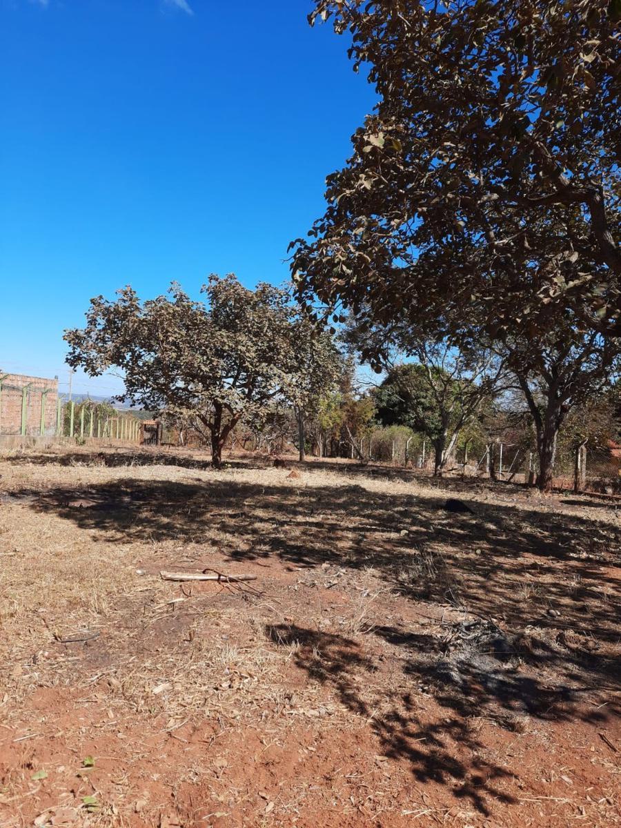 Lote, Canto da Siriema, 0 Quarto, 10 Vagas