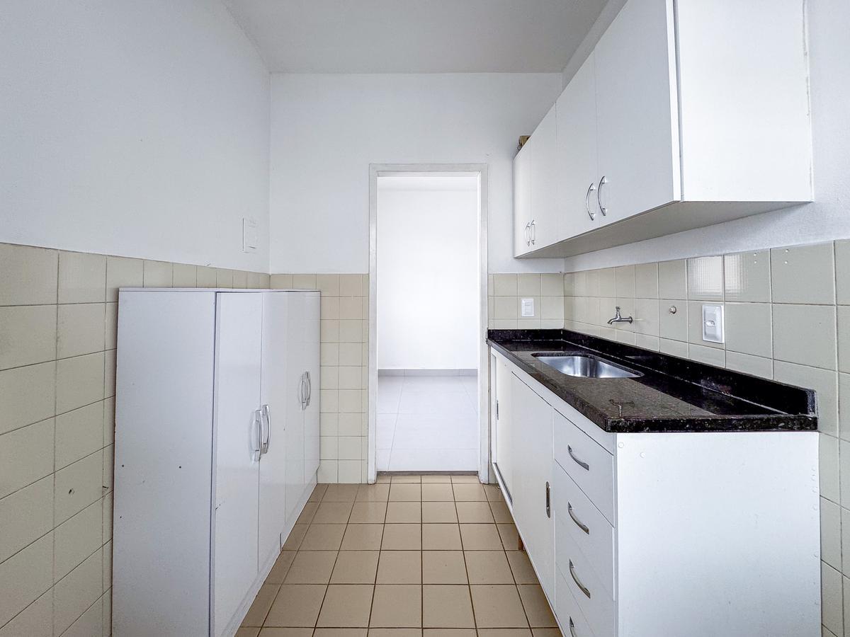 Apartamento, São Francisco, 2 Quartos, 1 Vaga