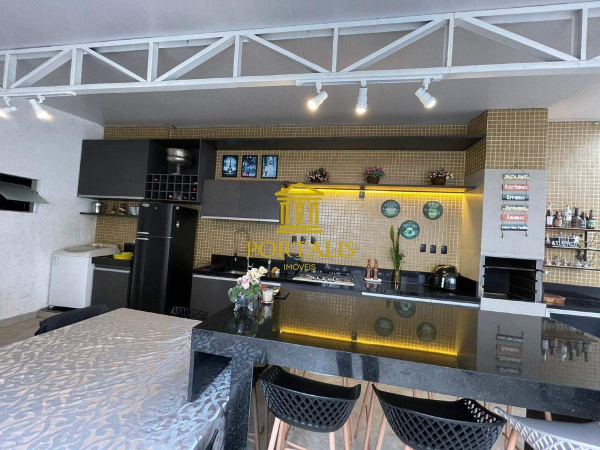 Casa, Graça, 3 Quartos, 2 Vagas, 1 Suíte