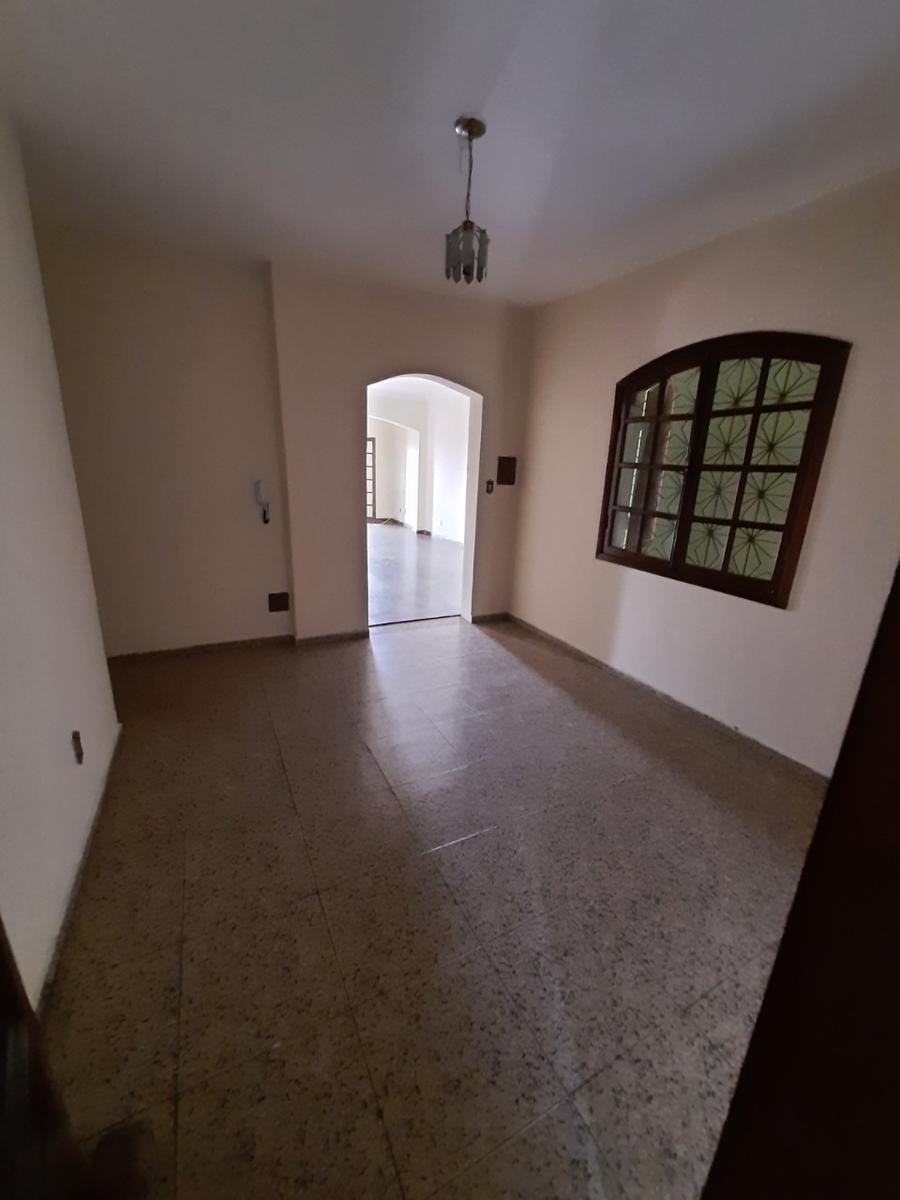Casa, Cenáculo, 3 Quartos, 2 Vagas