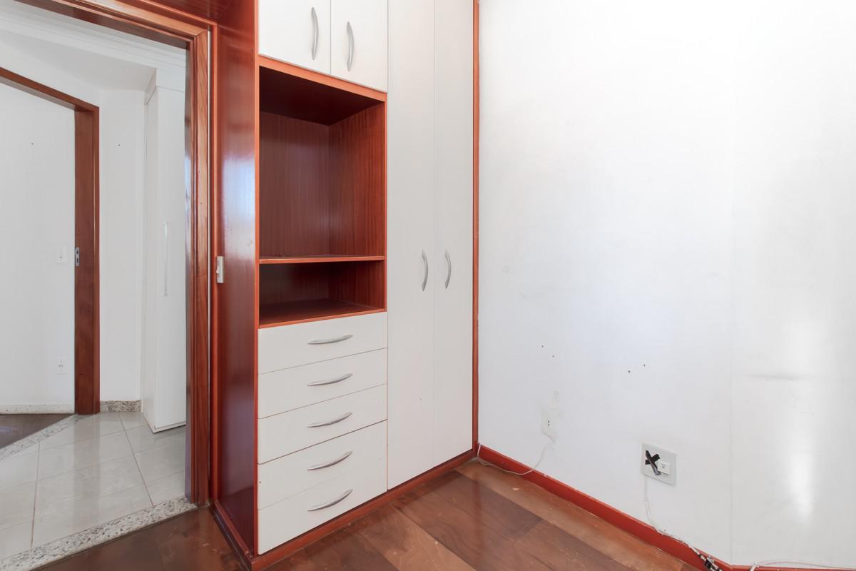 Apartamento, Floresta, 3 Quartos, 2 Vagas, 1 Suíte