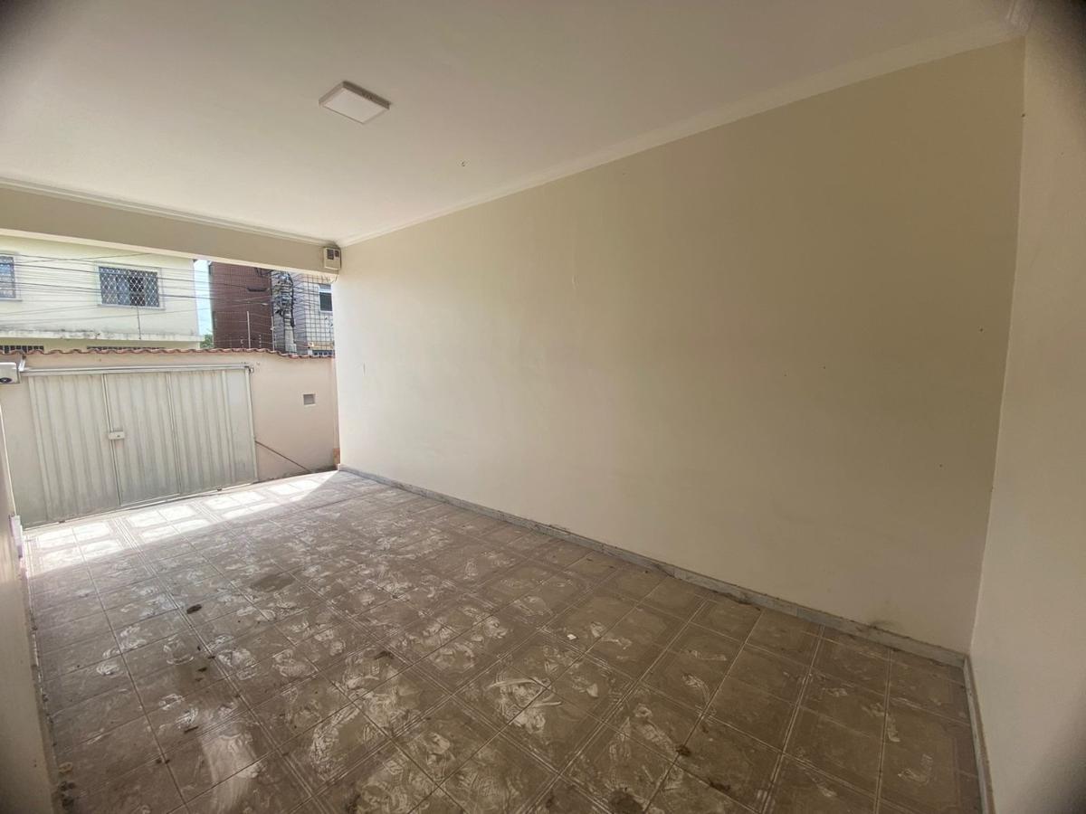 Casa, Eldorado, 3 Quartos, 2 Vagas, 1 Suíte