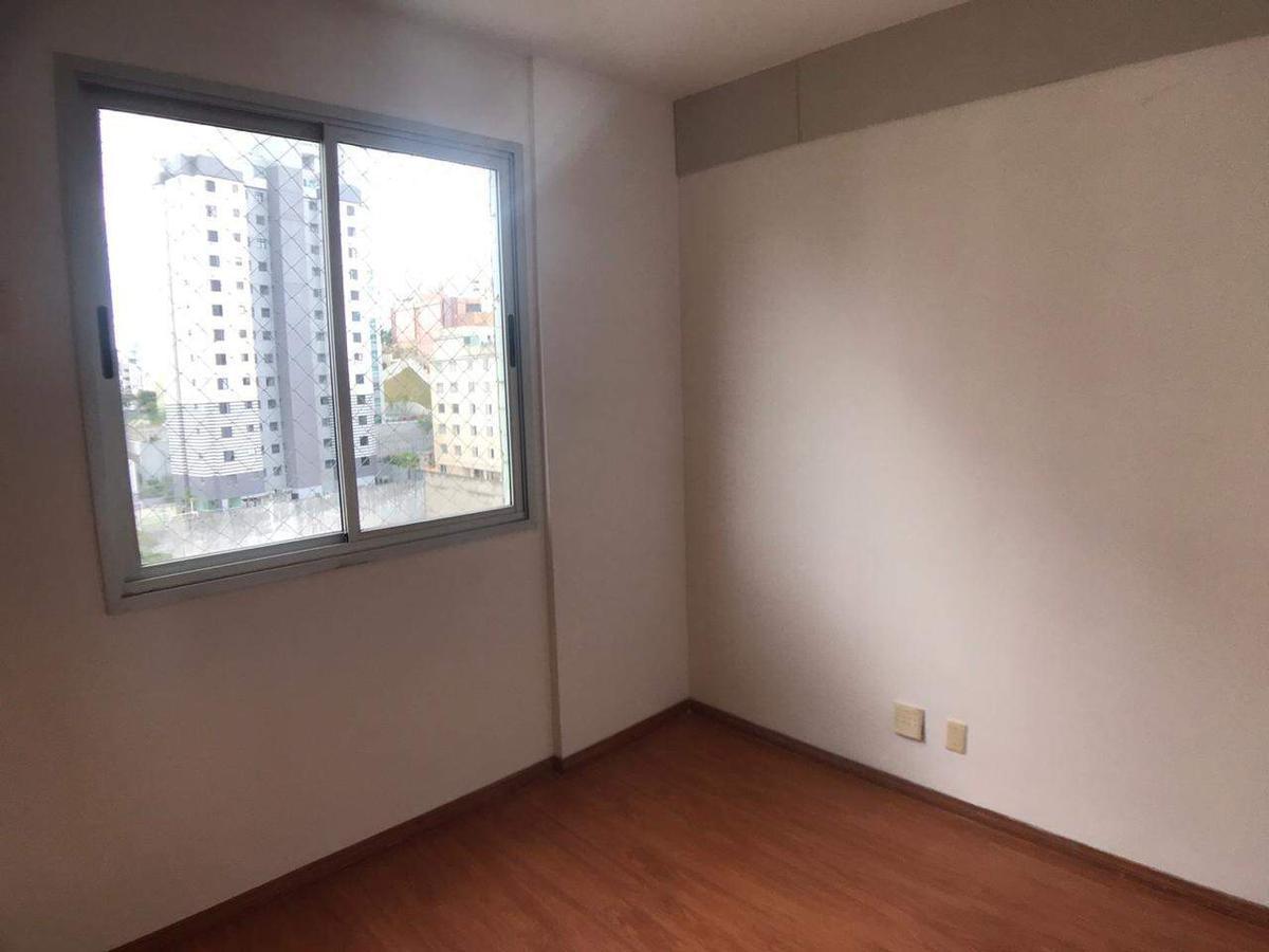 Apartamento, Estoril, 3 Quartos, 2 Vagas, 1 Suíte