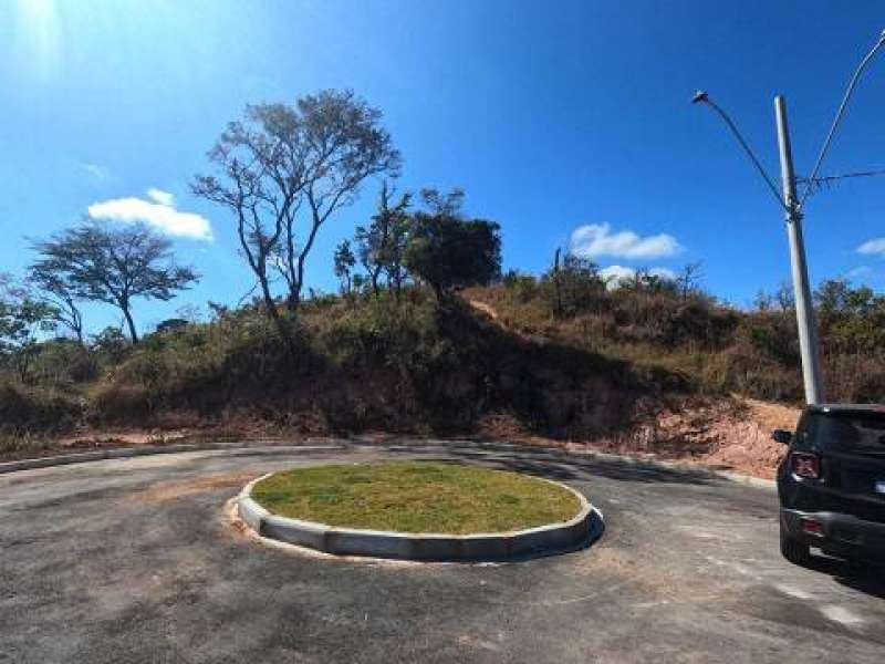 Lote, Centro, 0 Quarto, 0 Vaga