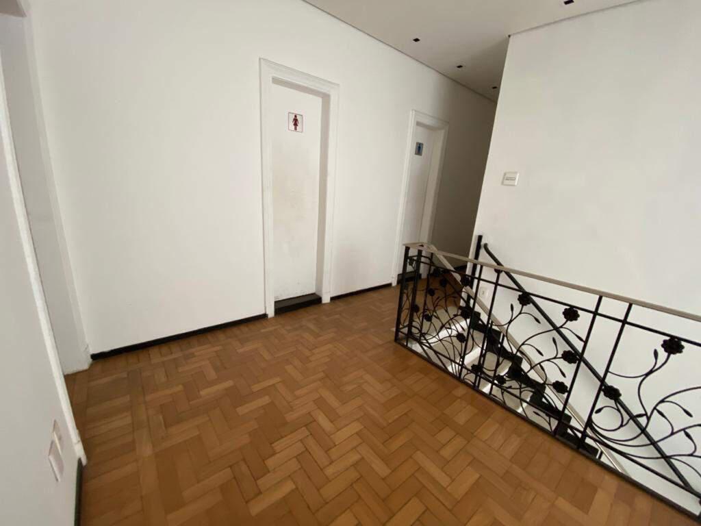 Casa Comercial, Lourdes, 3 Quartos, 0 Vaga