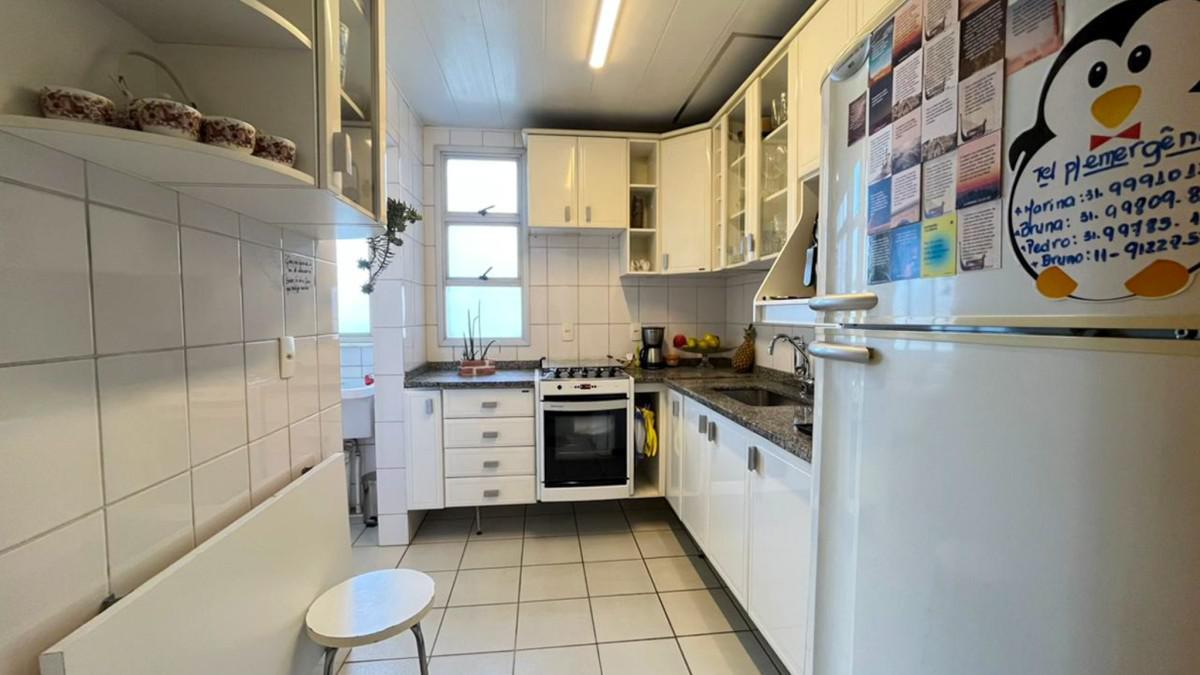 Apartamento, Estoril, 3 Quartos, 2 Vagas, 1 Suíte