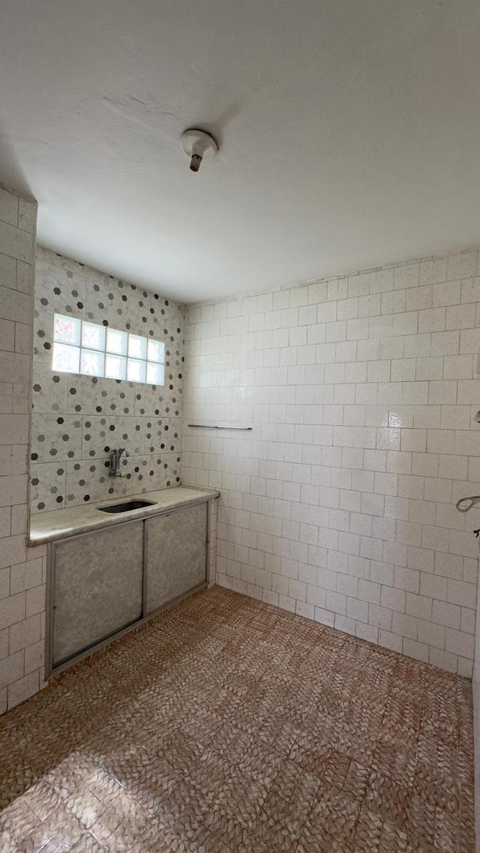 Casa, Fernão Dias, 3 Quartos, 0 Vaga, 1 Suíte