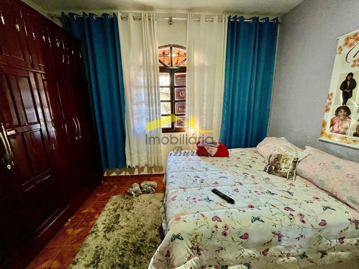 Casa, Buritis, 4 Quartos