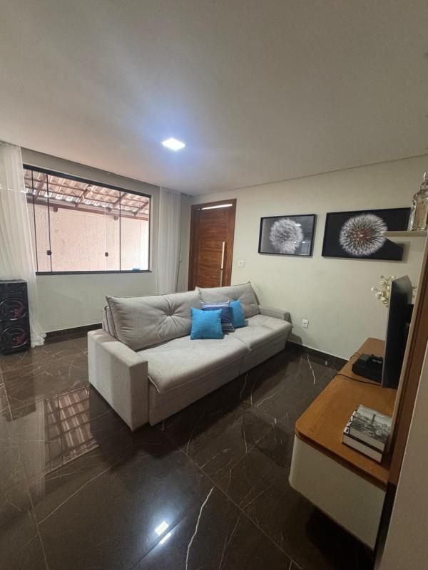 Casa, Masterville, 3 Quartos, 3 Vagas, 1 Suíte