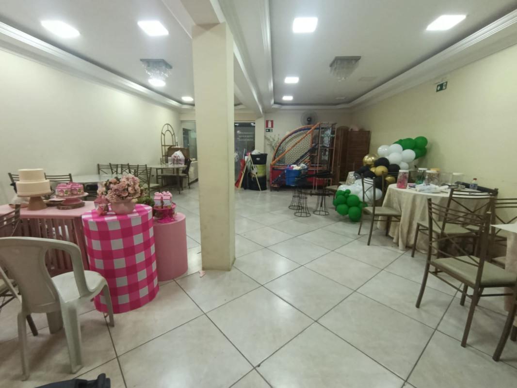 Casa Comercial, Vila Nova Vista, 3 Quartos, 4 Vagas, 1 Suíte