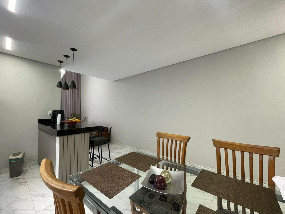 Casa, Santa Efigênia, 3 Quartos, 2 Vagas, 1 Suíte