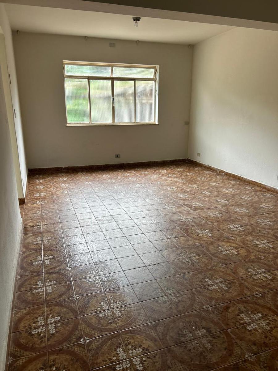 Casa, Centro, 3 Quartos, 0 Vaga, 1 Suíte