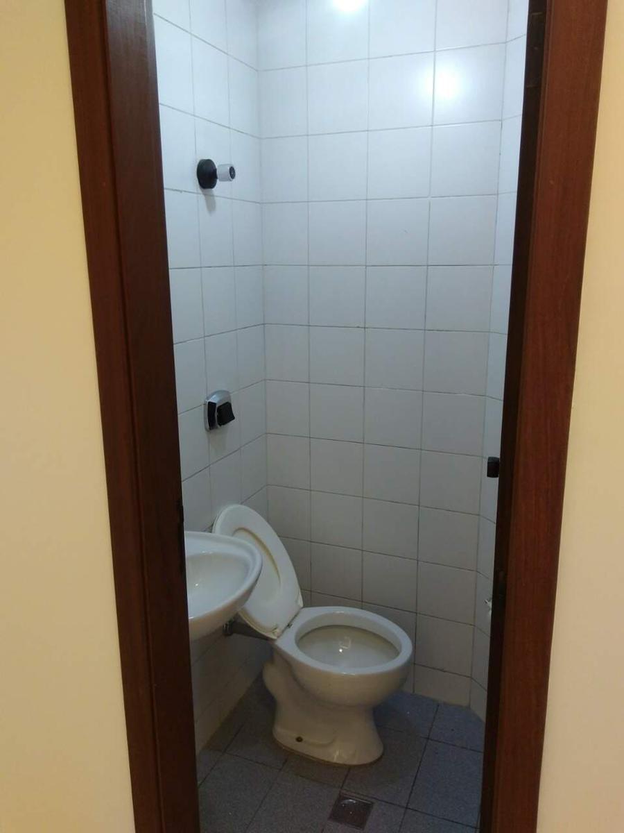 Sala, Barro Preto, 0 Quarto, 1 Vaga