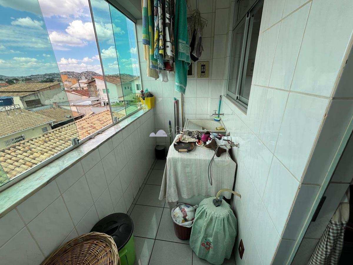 Apartamento, Santa Mônica, 4 Quartos, 1 Vaga, 2 Suítes