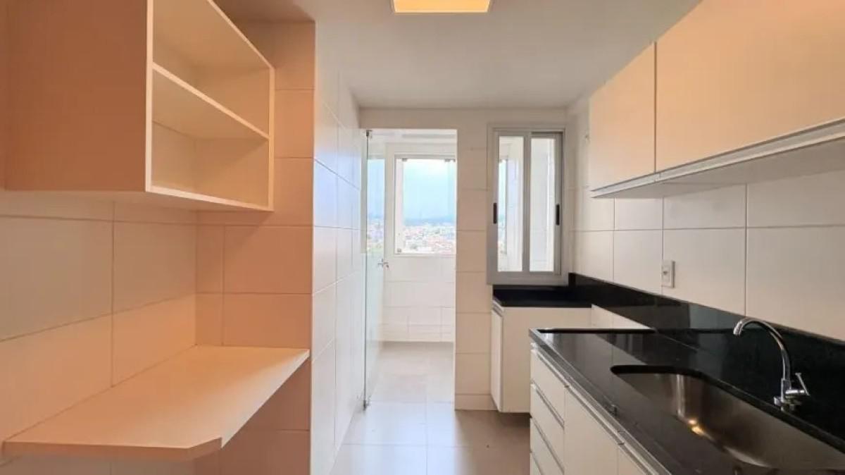 Apartamento, Sagrada Família, 3 Quartos, 2 Vagas, 1 Suíte