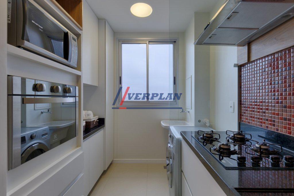 Apartamento, Sagrada Família, 2 Quartos, 2 Vagas, 1 Suíte