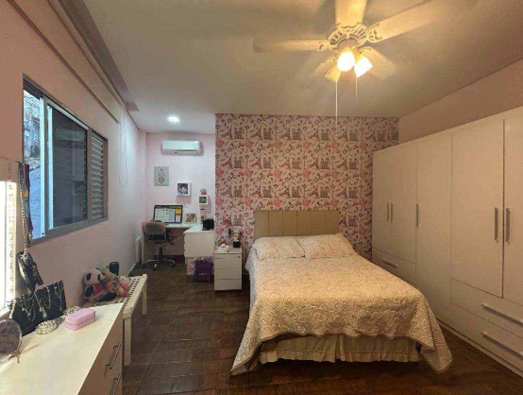 Casa, Grajaú, 4 Quartos, 1 Vaga, 1 Suíte