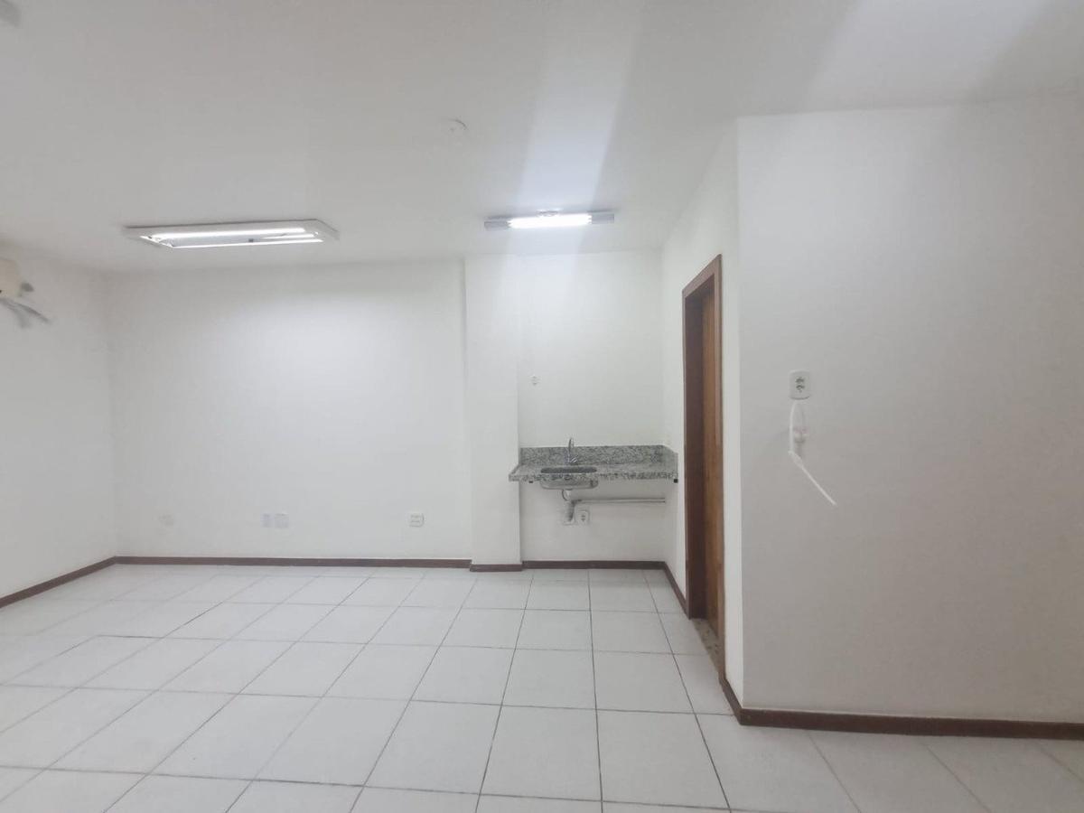 Sala, São Bento, 0 Quarto, 1 Vaga