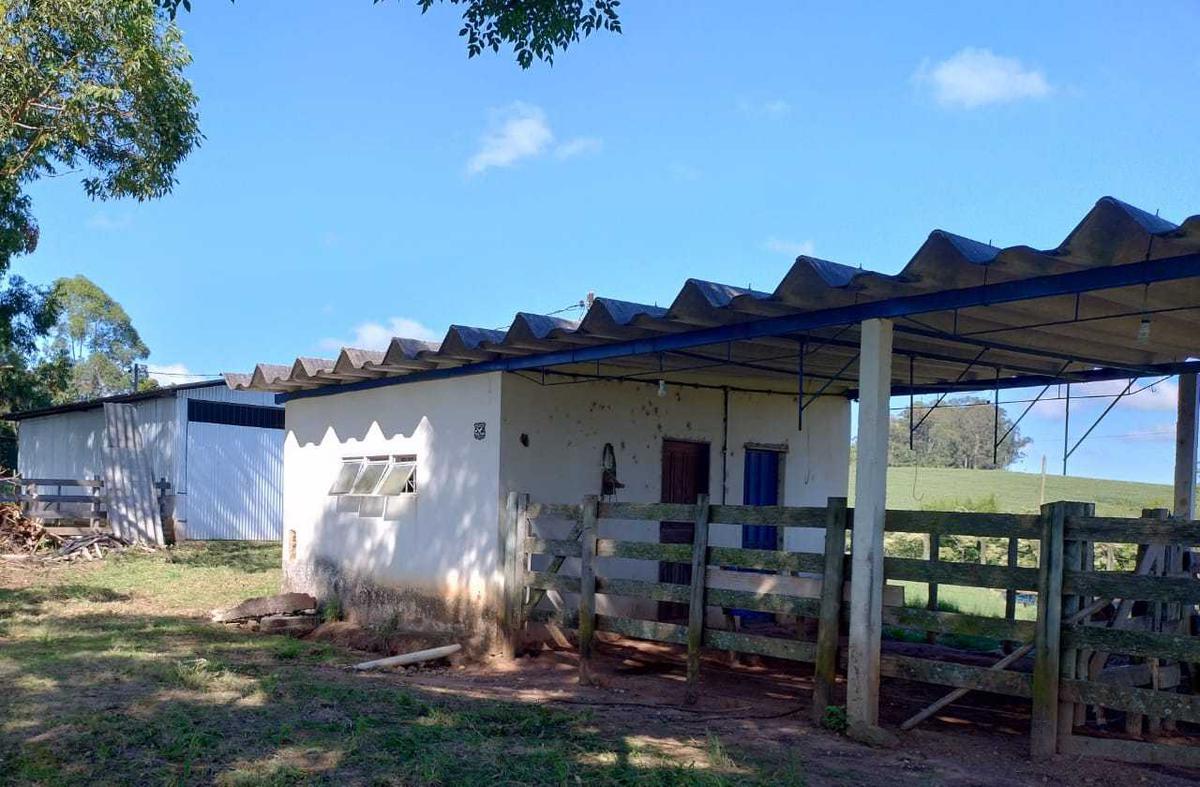 Fazenda, Zona Rural, 3 Quartos, 2 Vagas, 2 Suítes