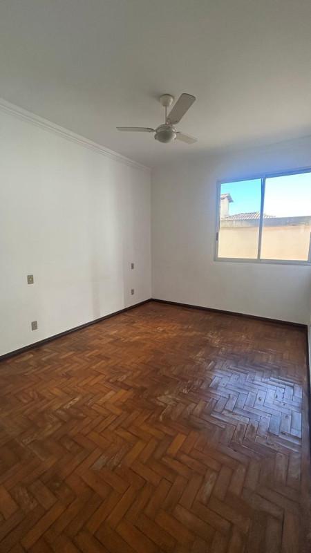 Casa, Dona Clara, 3 Quartos, 4 Vagas, 1 Suíte