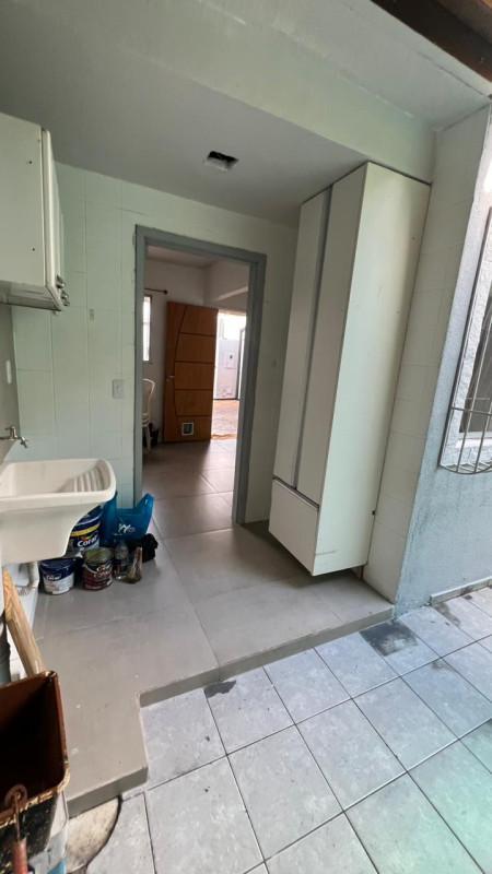 Casa, Castelo, 2 Quartos, 2 Vagas, 1 Suíte