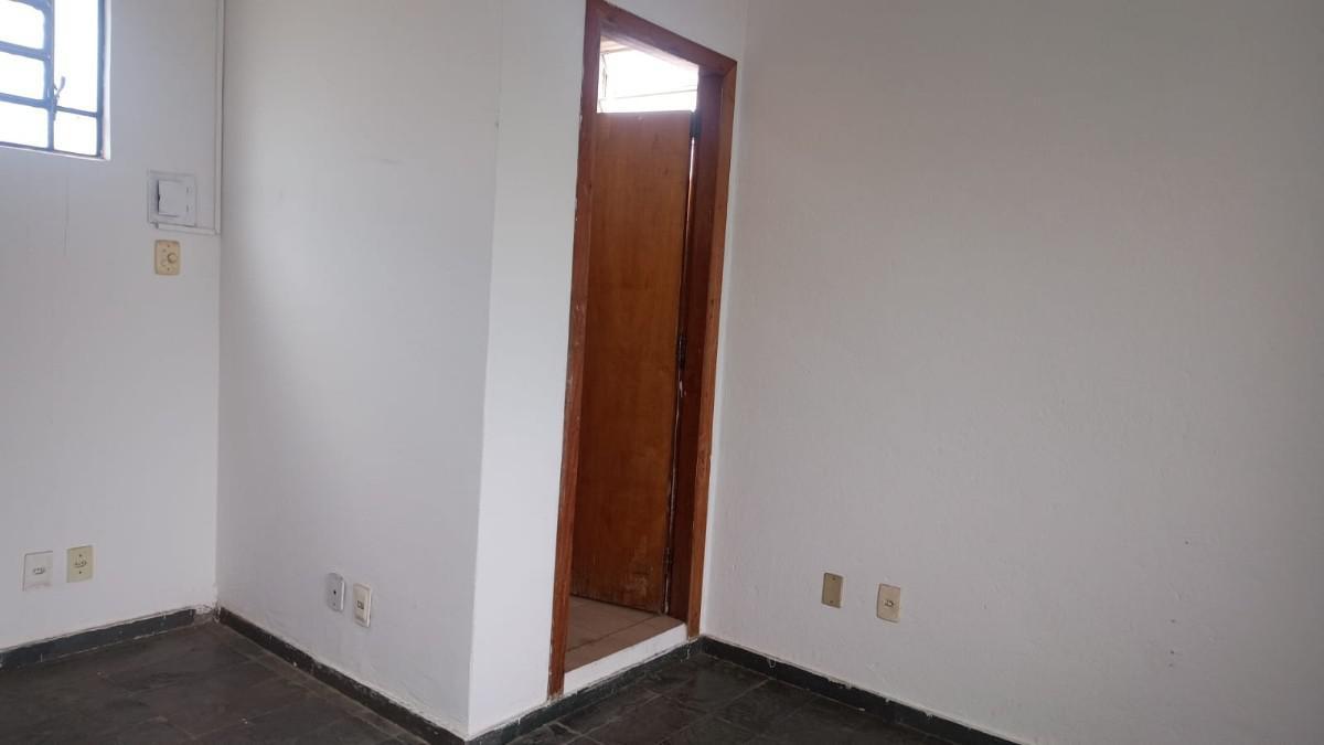 Casa, Alípio de Melo, 4 Quartos, 2 Vagas, 2 Suítes