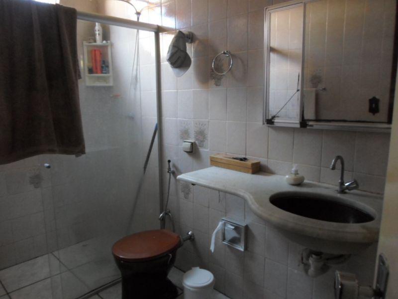 Casa, Cachoeirinha, 3 Quartos, 3 Vagas, 1 Suíte