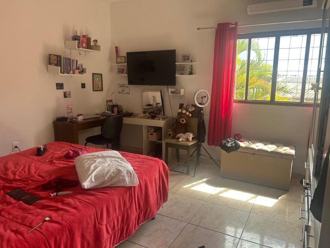 Casa, Diamante, 5 Quartos, 4 Vagas, 2 Suítes