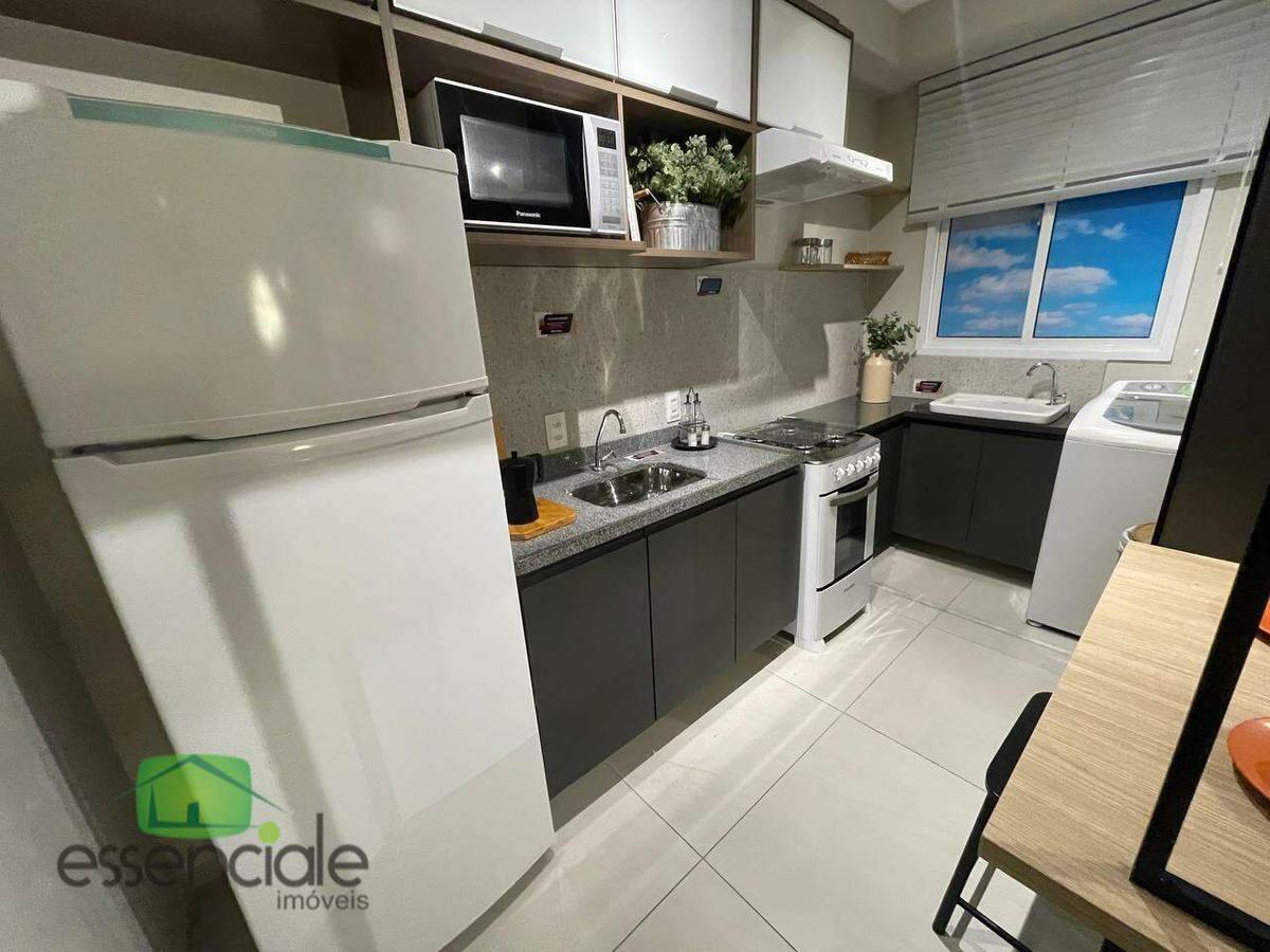 Apartamento, Centro, 2 Quartos, 1 Vaga