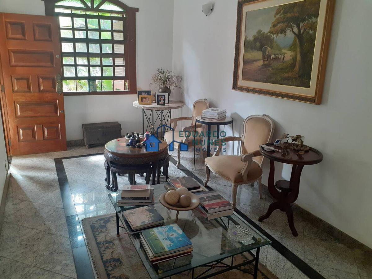 Casa, Carmo, 5 Quartos, 2 Vagas, 2 Suítes