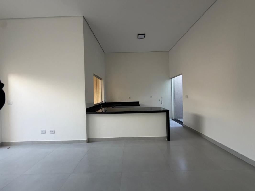Casa, Santa Mônica, 3 Quartos, 2 Vagas, 1 Suíte