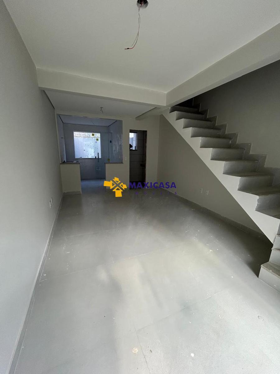 Casa, Planalto, 2 Quartos, 1 Vaga, 1 Suíte