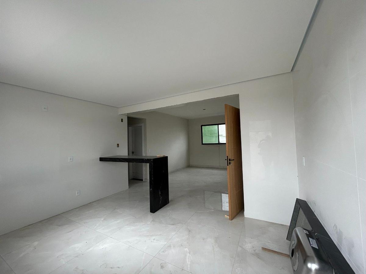 Apartamento, Santa Cruz Industrial, 3 Quartos, 2 Vagas, 1 Suíte