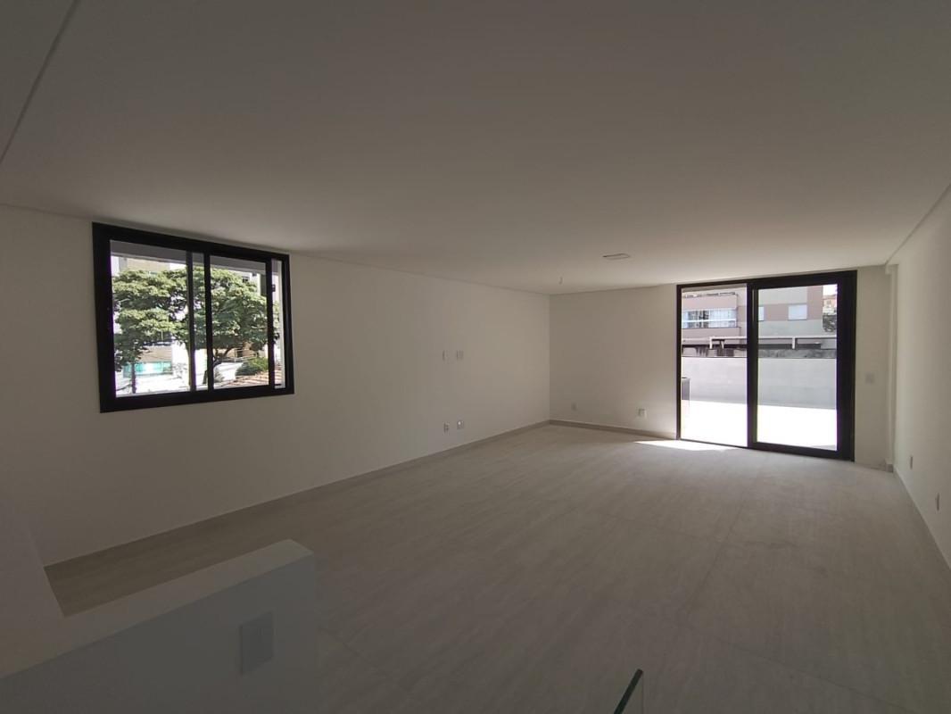Cobertura, Prado, 4 Quartos, 2 Vagas, 1 Suíte