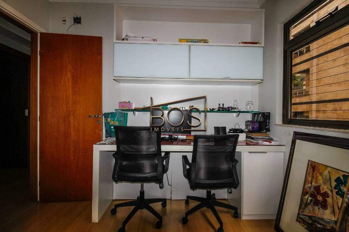 Apartamento, Funcionários, 4 Quartos, 2 Vagas, 1 Suíte