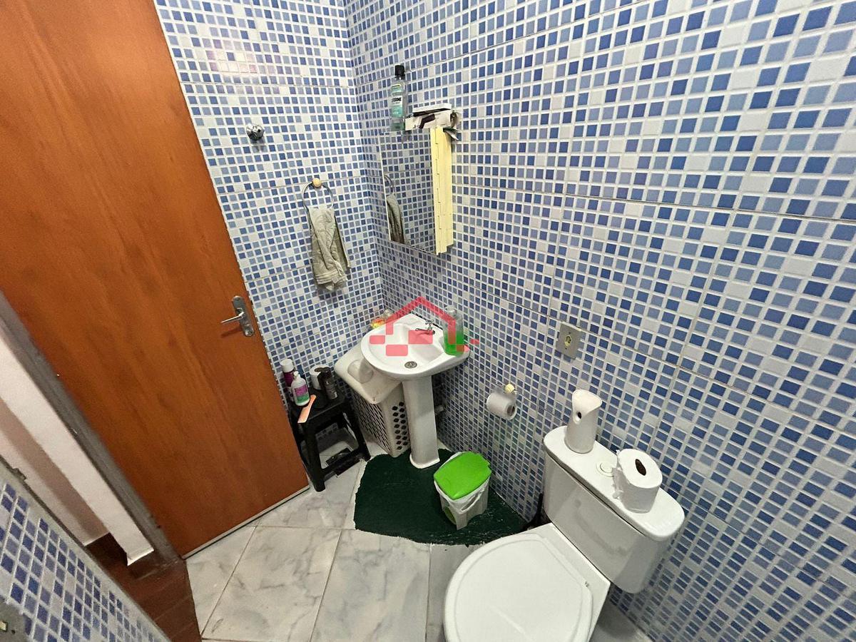Casa, Nova Esperança, 2 Quartos, 0 Vaga