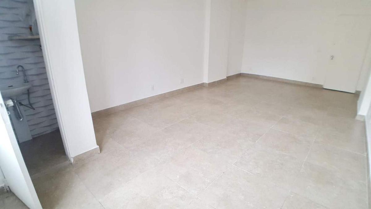 Sala, Centro