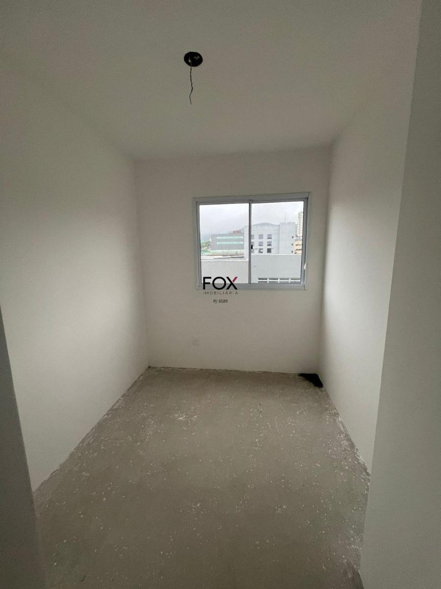 Apartamento, Estoril, 3 Quartos, 1 Vaga, 1 Suíte