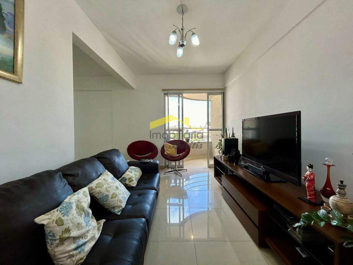 Apartamento, Estoril, 3 Quartos, 2 Vagas, 1 Suíte
