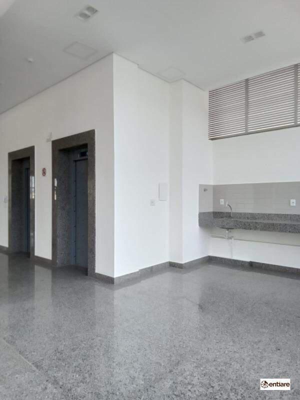 Andar, Estoril, 0 Quarto, 5 Vagas