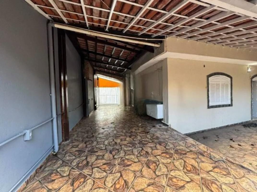 Casa, Palmeiras, 4 Quartos, 2 Vagas, 1 Suíte