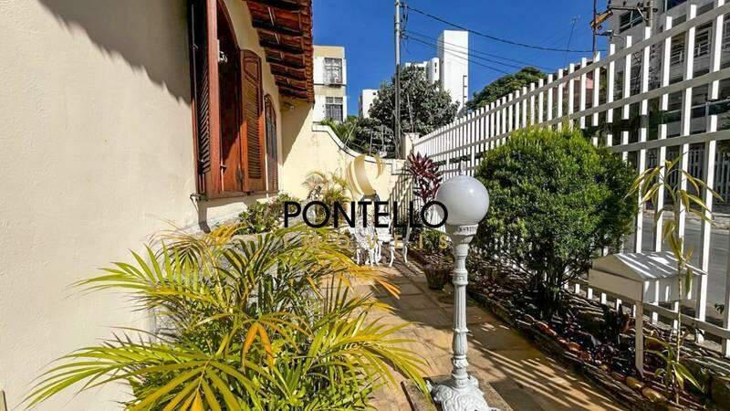 Casa, Cidade Nova, 7 Quartos, 2 Vagas, 1 Suíte