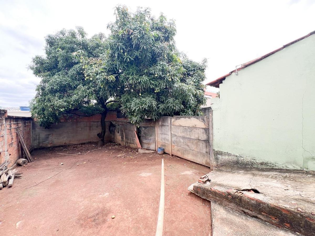 Casa, Pedra Azul, 2 Quartos, 2 Vagas
