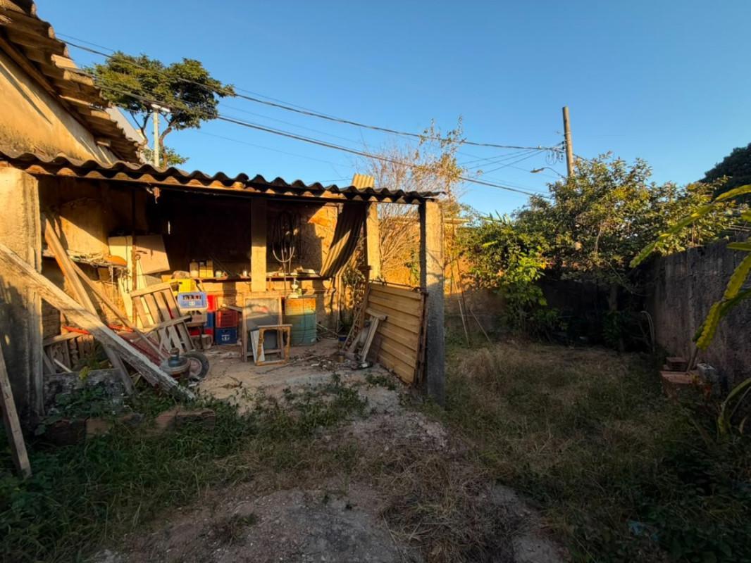 Lote, Itapoã, 4 Quartos, 3 Vagas, 1 Suíte