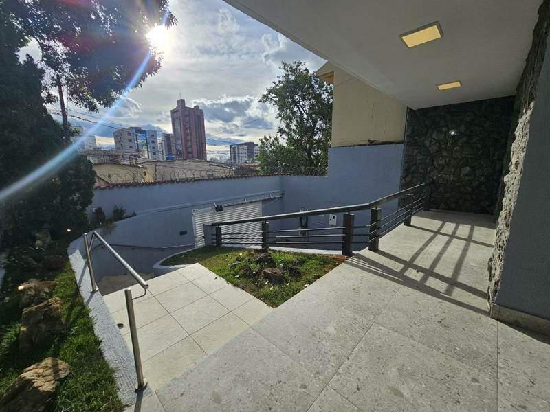 Casa, São Lucas, 3 Quartos, 4 Vagas, 2 Suítes