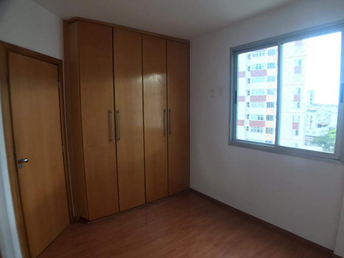 Apartamento, Estoril, 3 Quartos, 2 Vagas, 1 Suíte