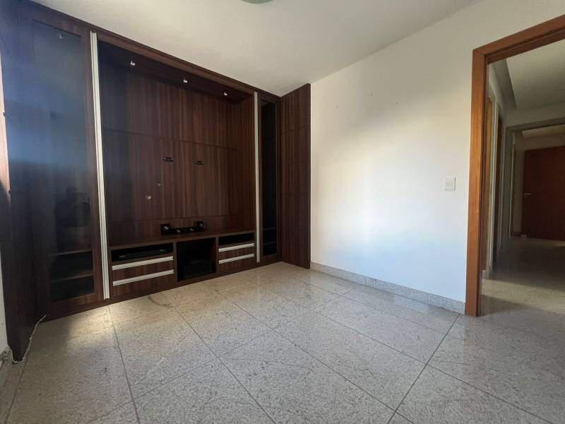 Apartamento, Sagrada Família, 3 Quartos, 2 Vagas, 1 Suíte